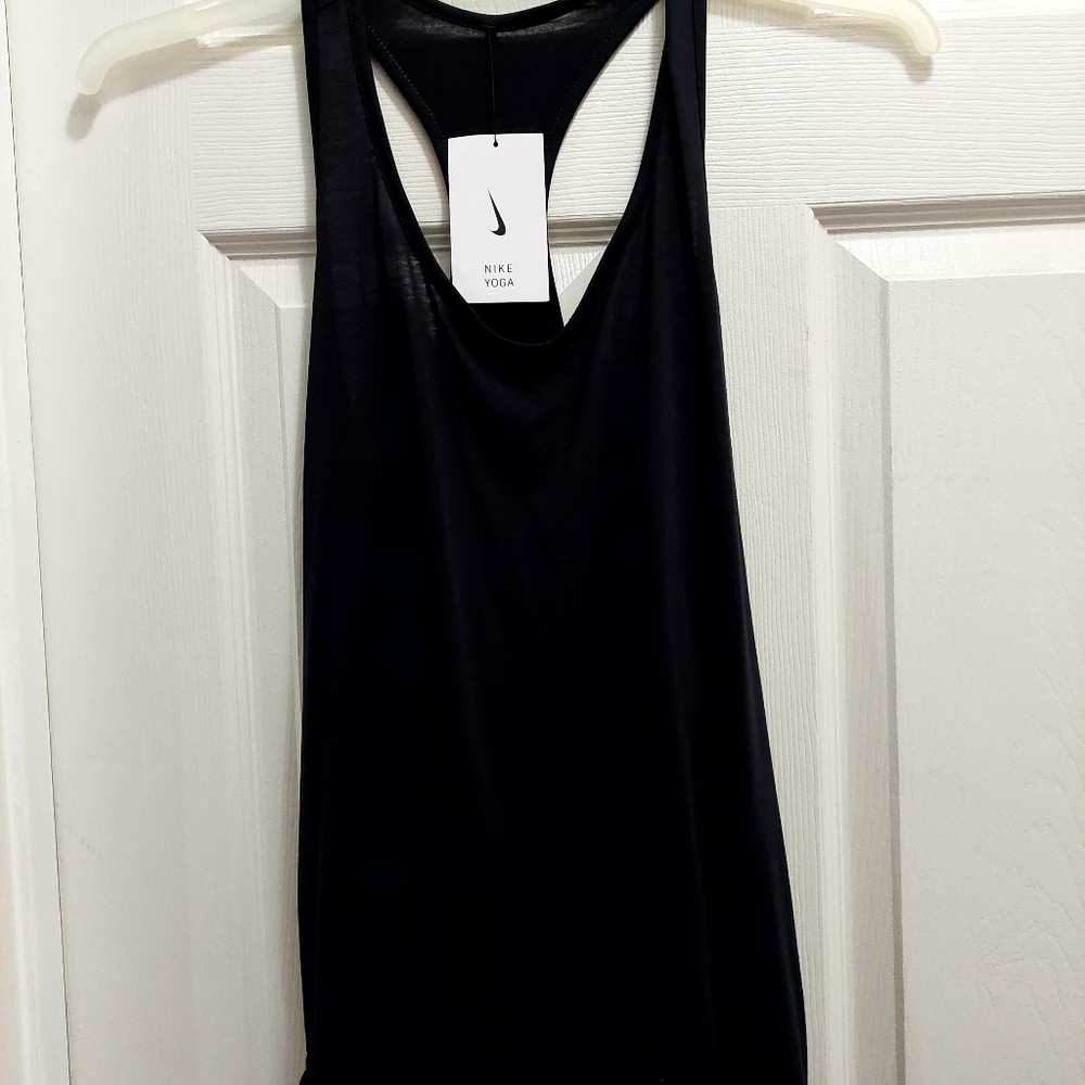 W. Nike set